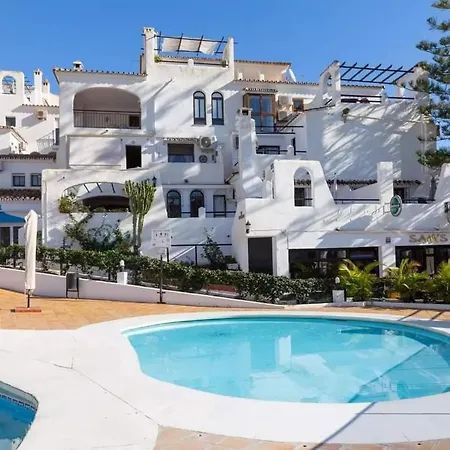 Pueblo Evita Benalmadena